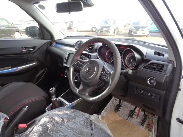 Suzuki SWIFT SPORT ZC33S FINAL EDITION 2025 — миниатюра 2