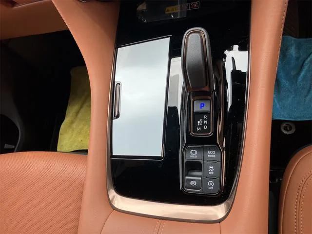 Toyota Vellfire Z PREMIER 2024 — миниатюра 2