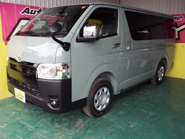 Toyota HIACE VAN LONG SUPER GL 2026 — фото 1, купить с доставкой в Москву
