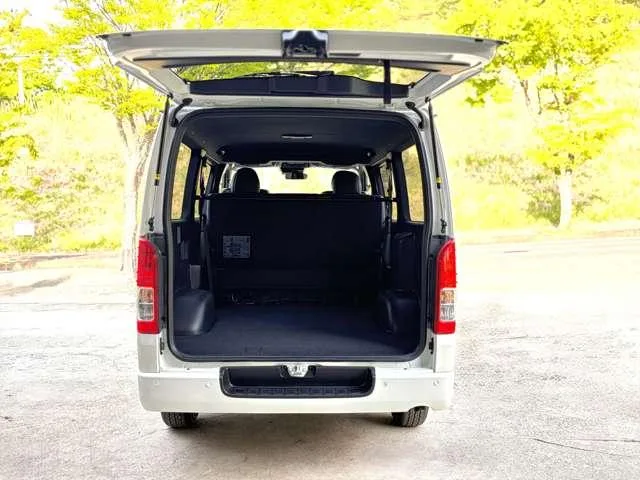 Toyota HIACE VAN LONG SUPER GL DARK PRIME S 2026 — миниатюра 3