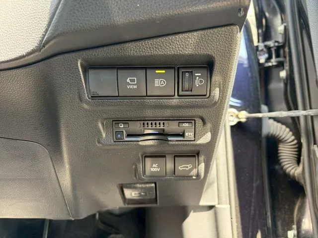 Toyota COROLLA CROSS HYBRID Z 2023 — миниатюра 5
