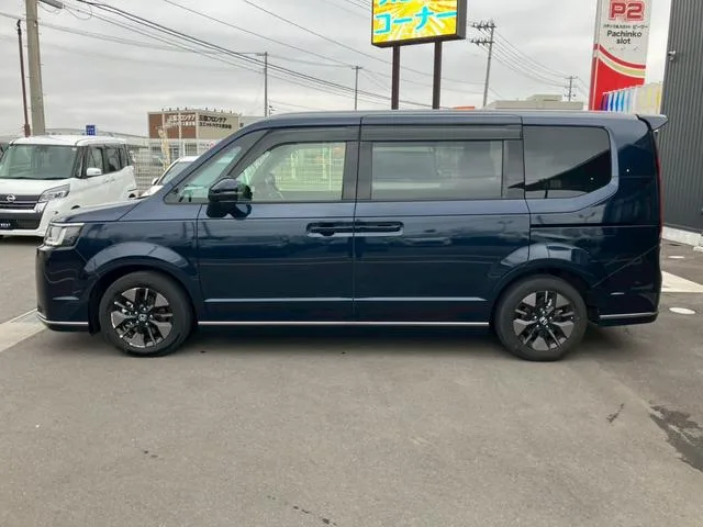 Honda STEPWAGON E:HEV SPADA 2024 — миниатюра 3