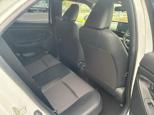Toyota YARIS CROSS HYBRID Z 2023 — миниатюра 2