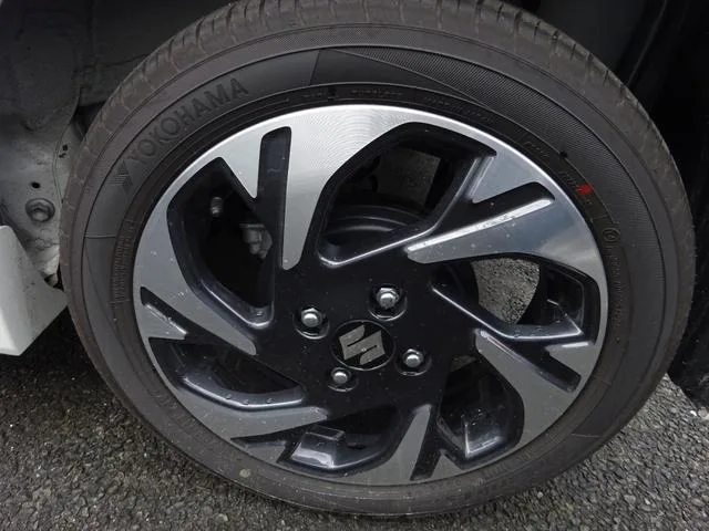Suzuki SPACIA CUSTOM HYBRID XS TURBO 2024 — миниатюра 4