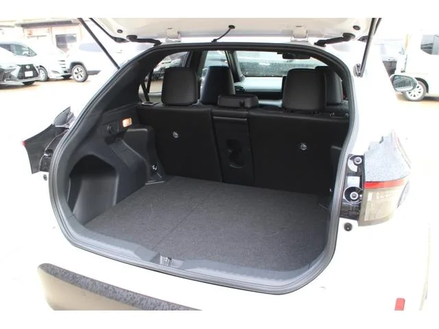 Toyota YARIS CROSS Z 2025 — миниатюра 4