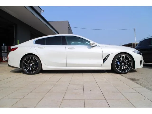 BMW 8 SERIES 840D X DRIVE GRAN COUPE EXCLUSIVE M SPORT 2023 — миниатюра 3