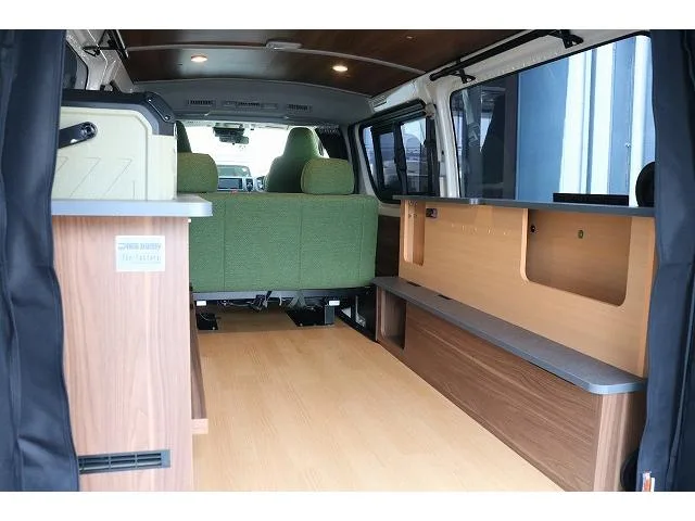 Toyota HIACE VAN 2022 — миниатюра 3