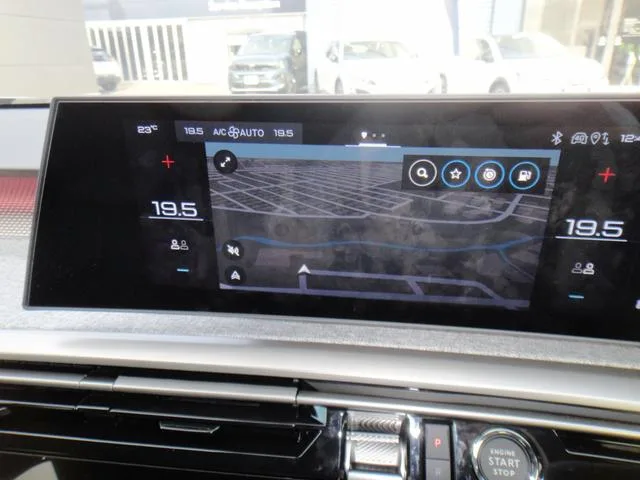 Peugeot 3008 GT HYBRID ALCANTARA PACKAGE 2025 — миниатюра 5