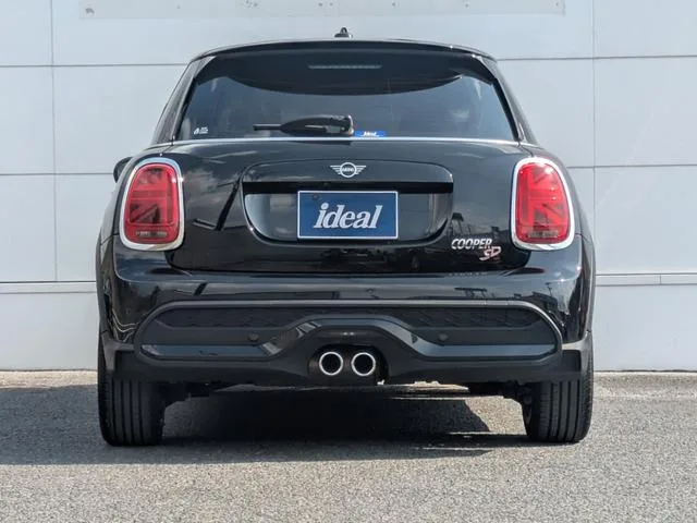 MINI MINI COOPER SD ESSENTIAL TRIM 2022 — миниатюра 3