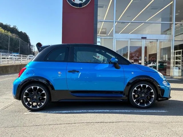 Abarth ABARTH 695 TRIBUTO 131 RALLY 2023 — миниатюра 2