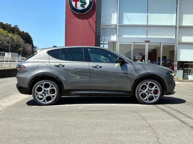 Alfa Romeo TONALE VELOCE 2025 — миниатюра 2