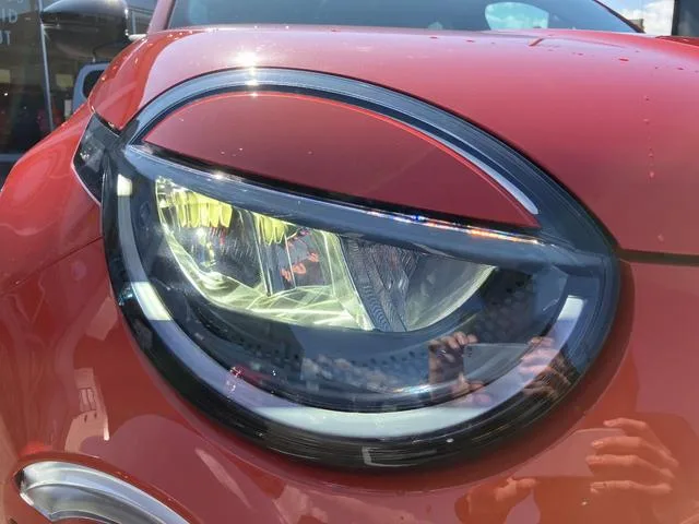 Fiat 600e LA PRIMA 2024 — миниатюра 5