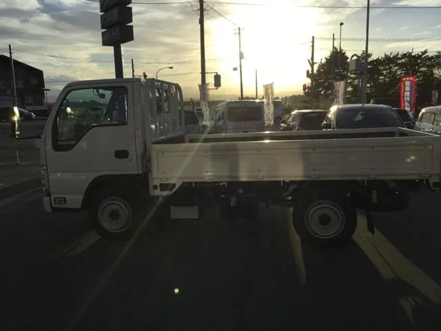Isuzu ELF TRUCK 2025 — миниатюра 3