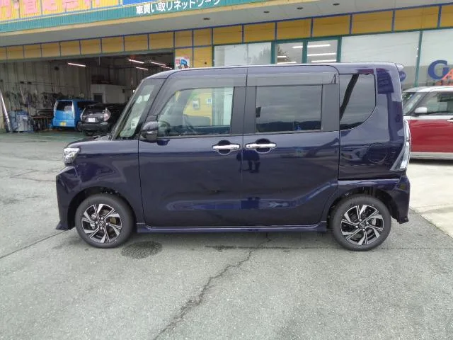 Daihatsu TANTO CUSTOM X LIMITED 2025 — миниатюра 2