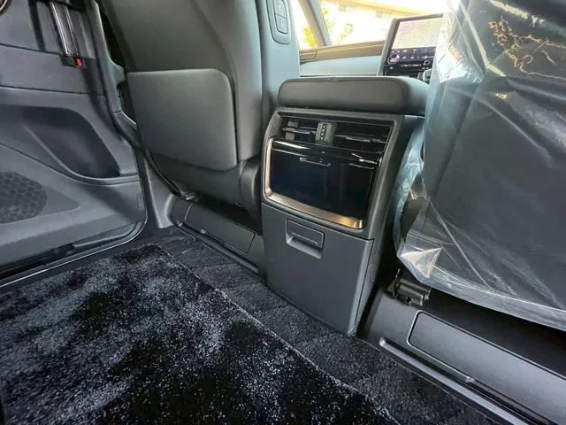 Toyota ALPHARD Z 2025 — миниатюра 5