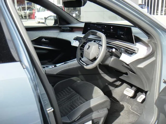 Peugeot 3008 GT HYBRID ALCANTARA PACKAGE 2025 — миниатюра 4