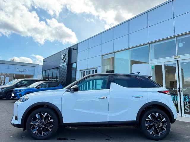 DS DS3 OPERA BLUE HDI EDITION NOIR ET BLANC 2025 — миниатюра 3