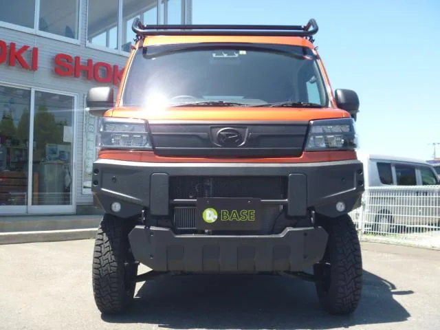 Daihatsu ATRAI ATRAI DECKVAN 2023 — миниатюра 2