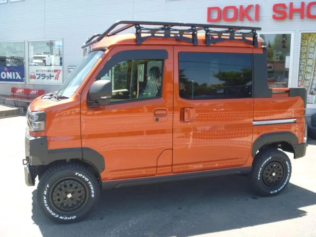 Daihatsu ATRAI ATRAI DECKVAN 2023 — миниатюра 3