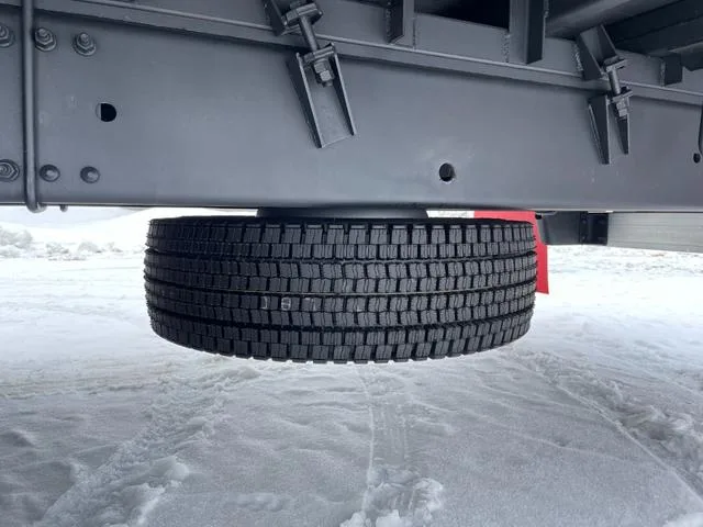 Ud Trucks QUON 2022 — миниатюра 5