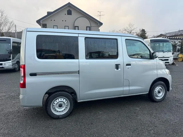 Toyota TOWNACE VAN GL 2024 — миниатюра 4