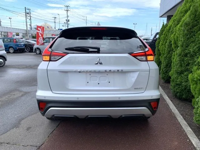 Mitsubishi ECLIPSE CROSS PHEV G 2022 — миниатюра 3