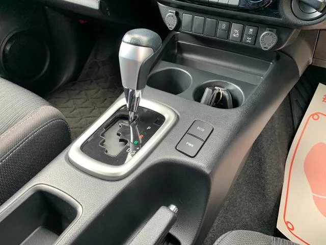 Toyota HILUX Z 2023 — миниатюра 5