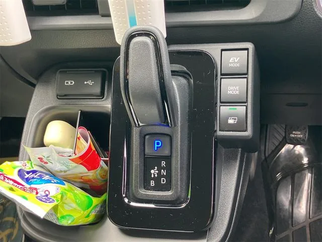 Toyota SIENTA HYBRID Z 2023 — миниатюра 2