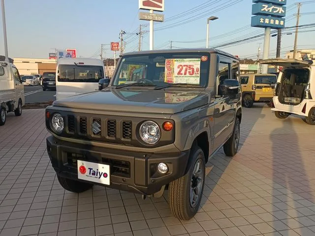 Suzuki Jimny XC 2025 — фото 1, купить с доставкой в Москву