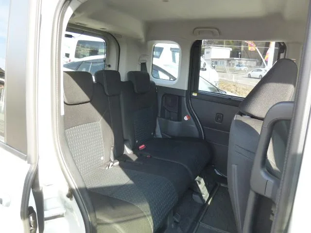 Toyota ROOMY CUSTOM G 2023 — миниатюра 2