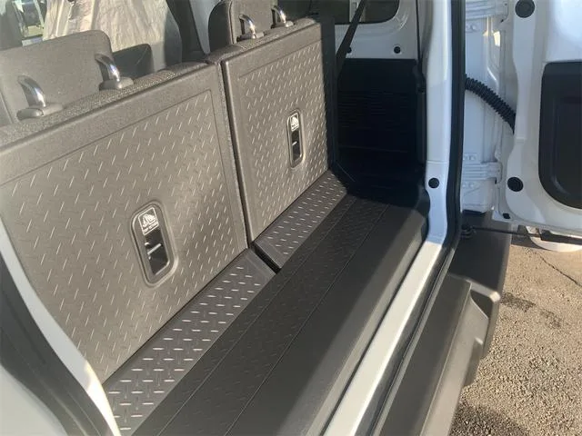 Suzuki JIMNY XC 2025 — миниатюра 3