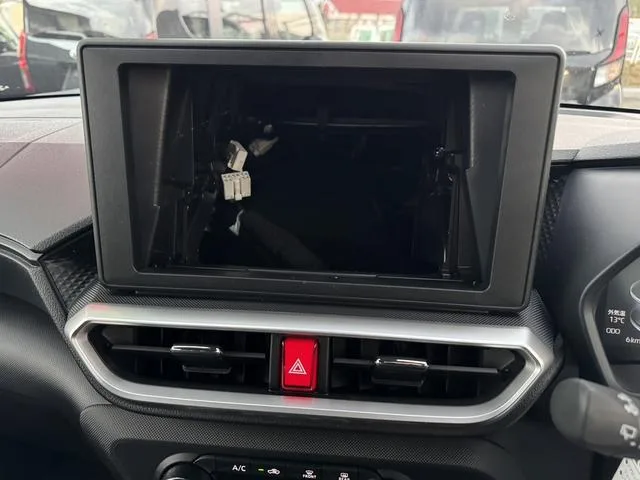 Daihatsu ROCKY X 2025 — миниатюра 2