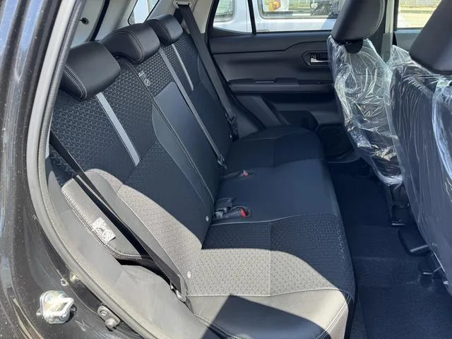 Daihatsu ROCKY PREMIUM G 2026 — миниатюра 4