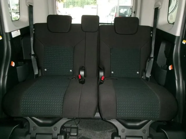 Toyota ROOMY CUSTOM G 2024 — миниатюра 5