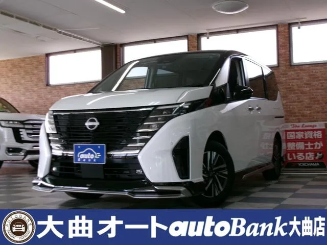 Nissan SERENA E-4ORCE HIGHWAY STAR V 2024 — фото 1, купить с доставкой в Москву