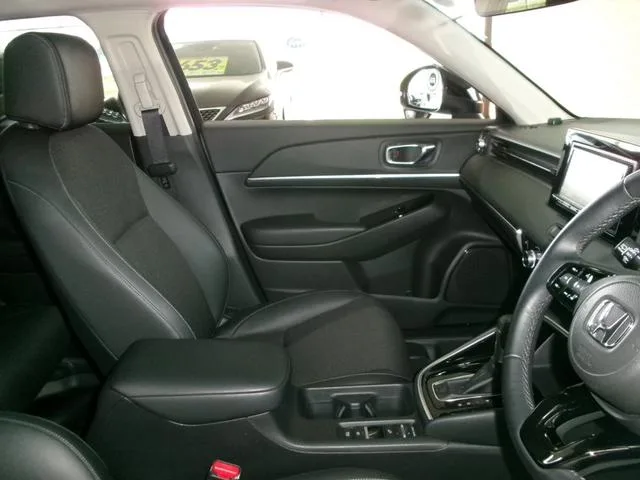Honda VEZEL E:HEV Z 2022 — миниатюра 5