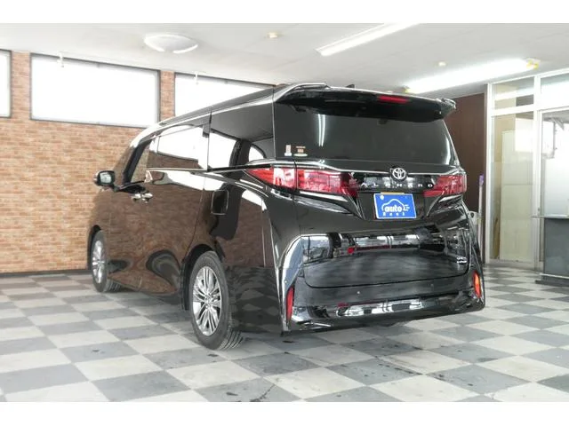 Toyota ALPHARD HYBRID Z 2023 — миниатюра 2