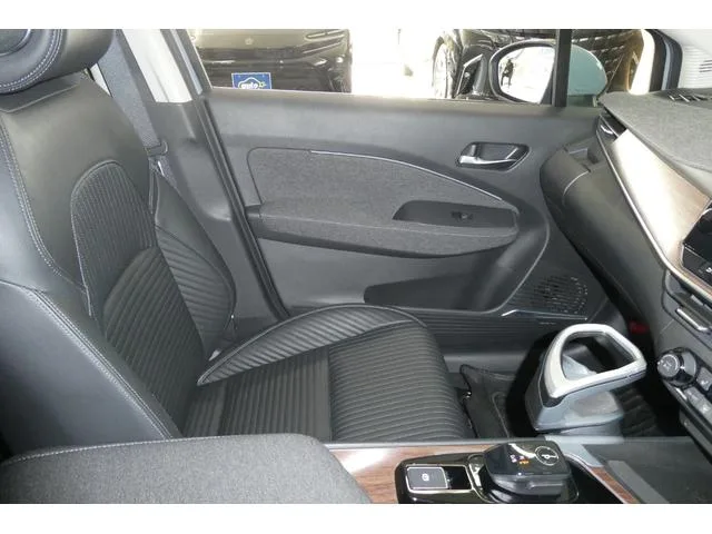 Nissan AURA G FOUR LEATHER EDITION 2022 — миниатюра 4