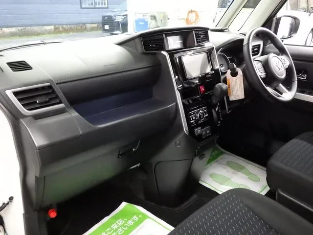 Toyota ROOMY CUSTOM G 2024 — миниатюра 4