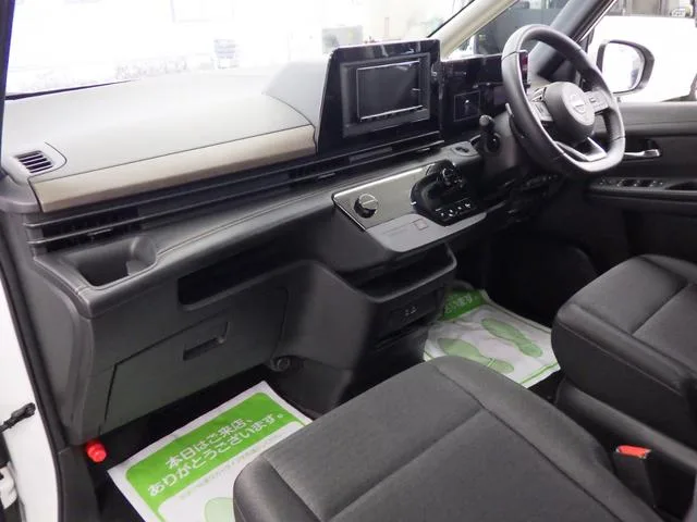 Nissan SERENA HIGHWAY STAR V V SELECTION 2024 — миниатюра 4
