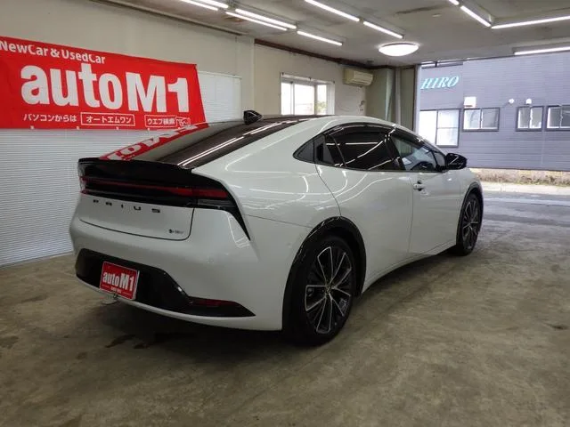 Toyota PRIUS Z 2026 — миниатюра 3