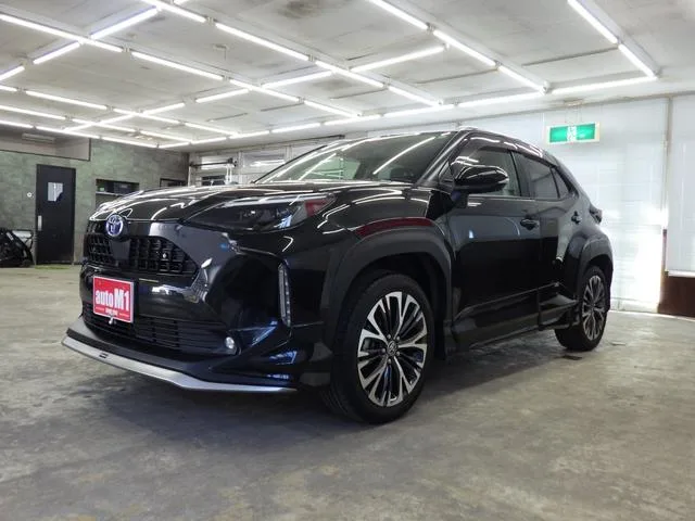 Toyota YARIS CROSS HYBRID Z 2022 — миниатюра 2