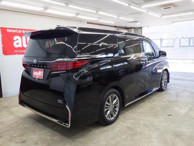 Toyota ALPHARD HYBRID Z 2025 — миниатюра 3