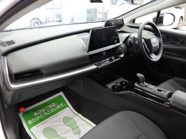 Toyota Prius X 2024 — миниатюра 4