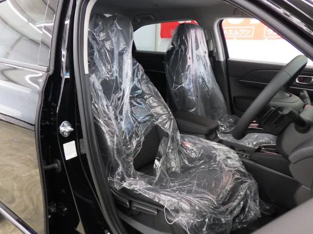 Honda VEZEL E:HEV Z 2026 — миниатюра 3