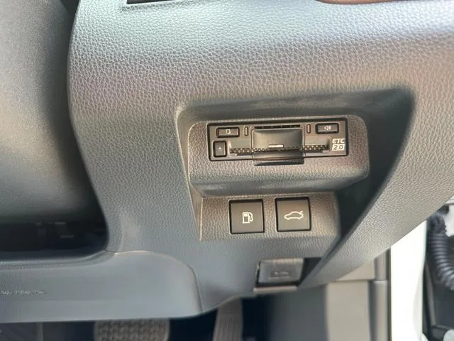 Toyota CROWN CROSSOVER G ADVANCED LEATHER PACKAGE 2022 — миниатюра 4