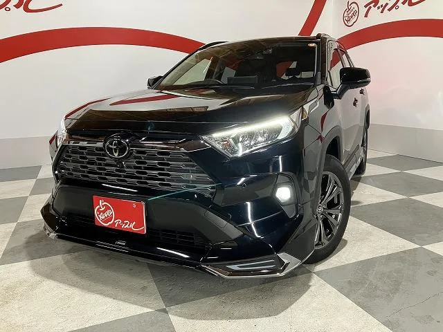 Toyota RAV4 G 2022 — фото 1, купить с доставкой в Москву