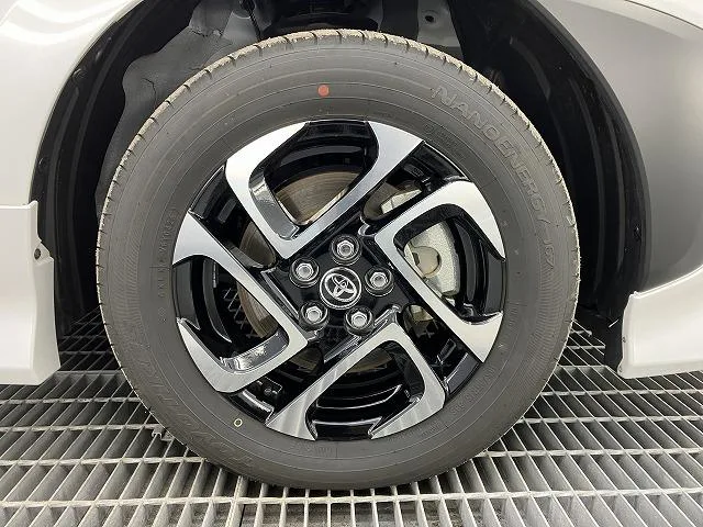 Toyota SIENTA HYBRID Z 2025 — миниатюра 5