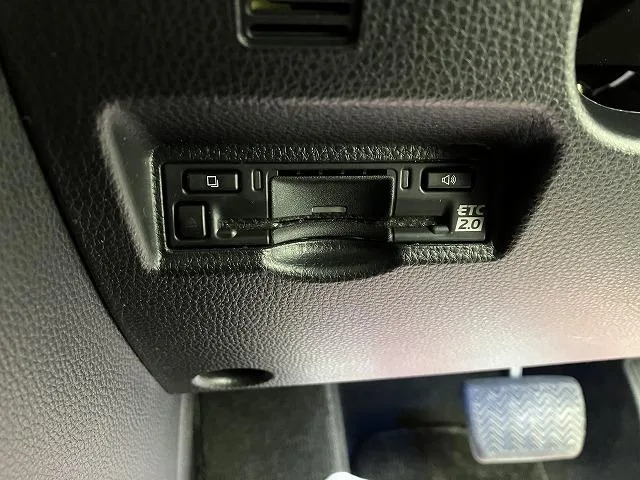 Toyota NOAH HYBRID S-Z 2024 — миниатюра 3