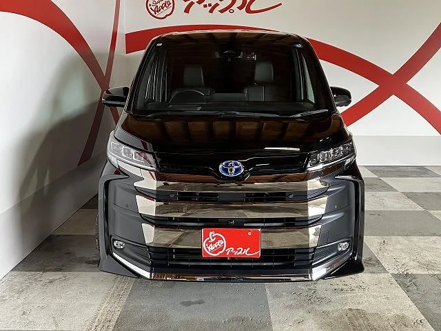Toyota NOAH HYBRID S-Z 2024 — миниатюра 4